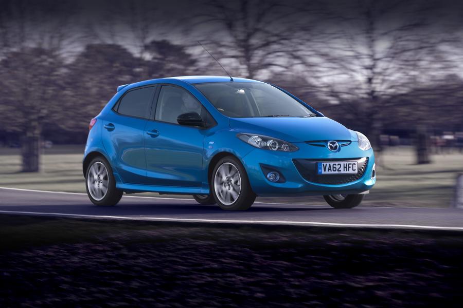  Mazda2 Venture Edition 2013 года  (UK) (фото 18 из 19)